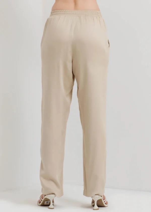 EffortlessWebSizeArtboard8_0322fdcc-a557-41c0-a9da-03c3046ceb1a Basic Elasticated Waist Pant