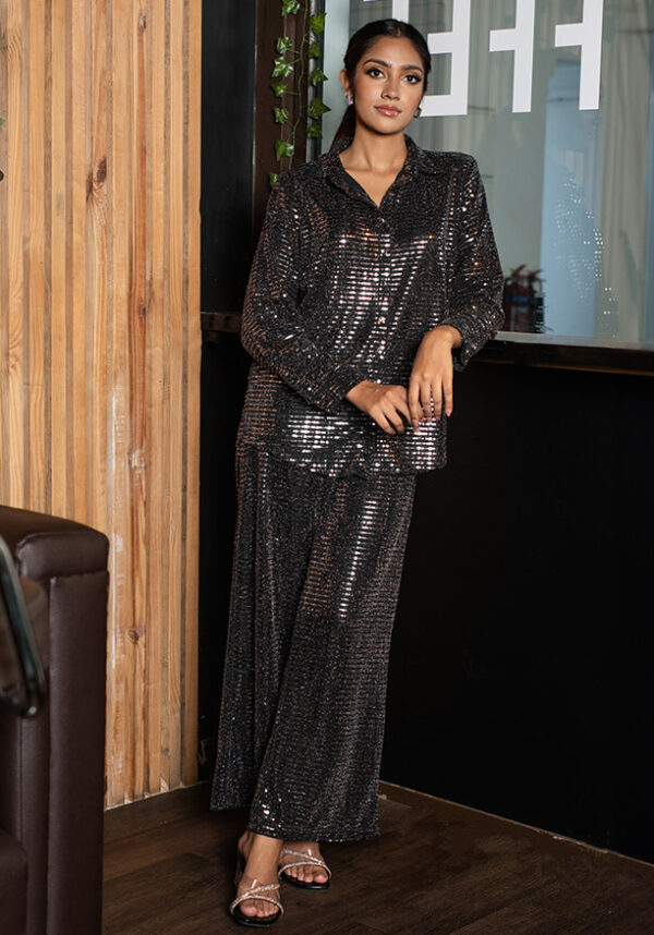 NILS-251000095-WEB-01-612x875 SCARLETT BLACK SPARKLE BAGGY PANT